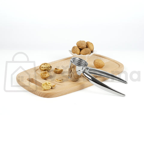 Kovový louskáček na ořechy – pevný a ergonomický