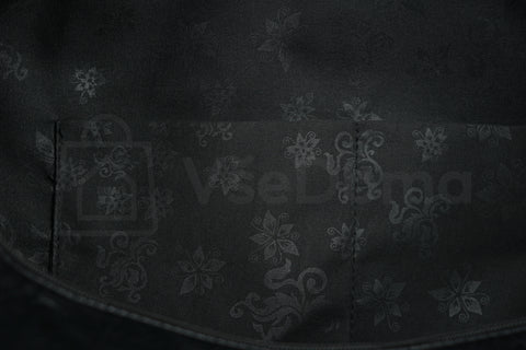 Cestovní taška z koženky – černá (37L)